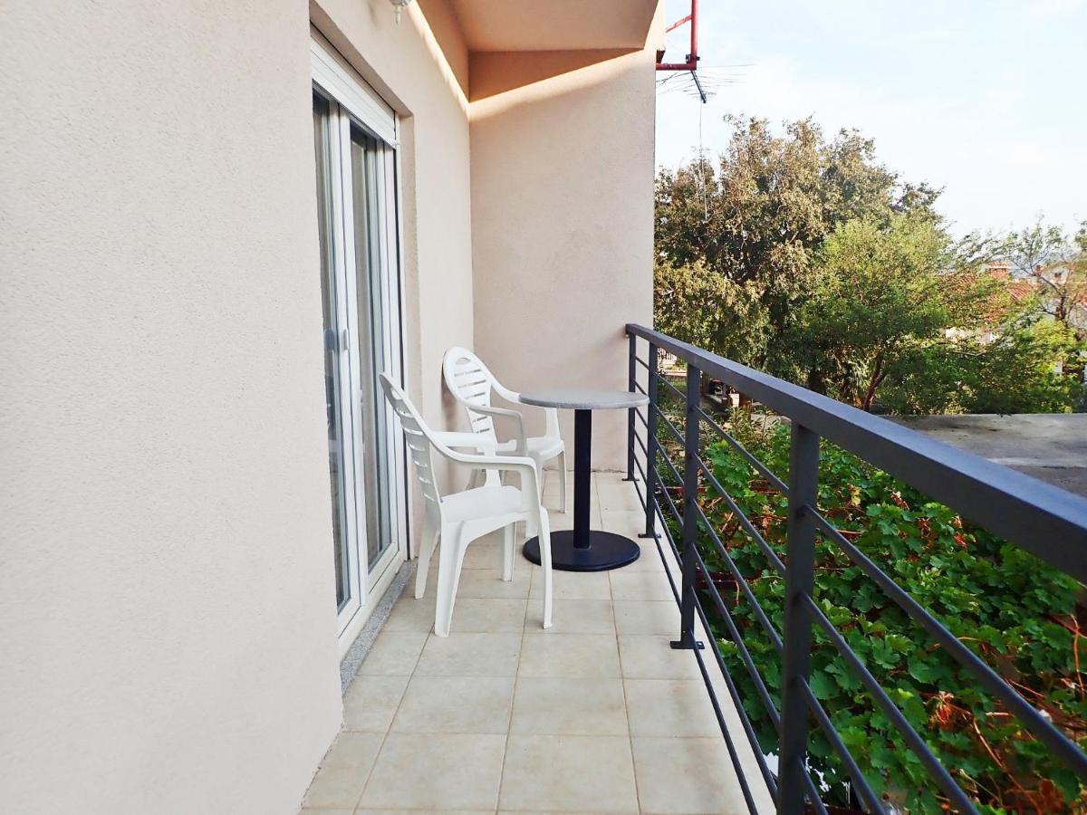 Apartments Troselj สตารีกราด-ปาเคลนีซา ห้อง รูปภาพ
